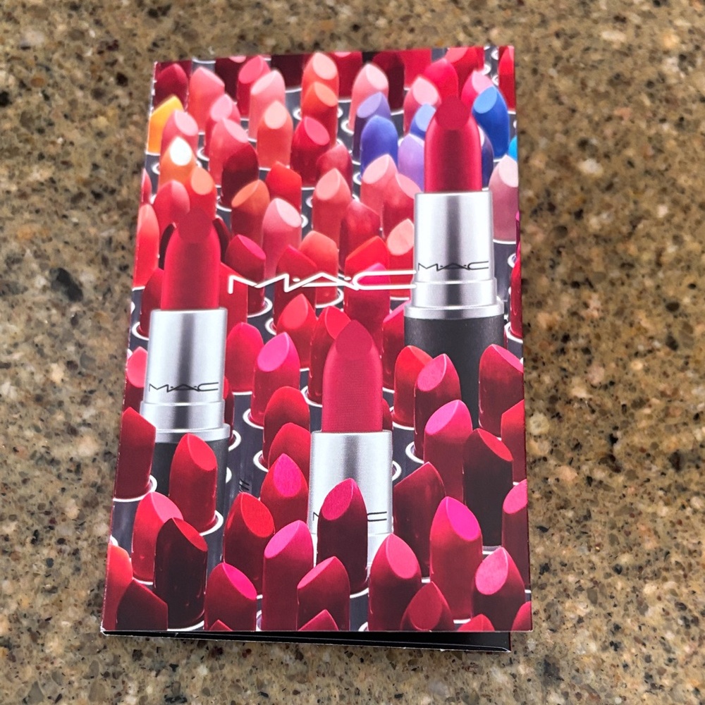 BNWT MAC Cosmetics Bold Red Lipstick Collection